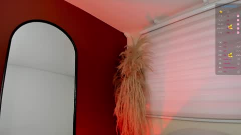 Ange online show from April 15, 2026, 7:10 pm