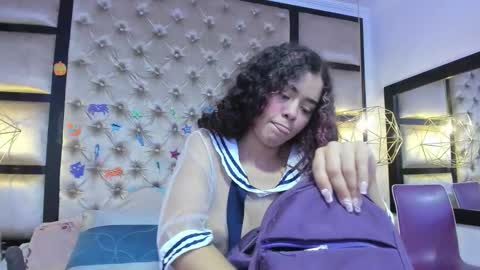 Angela online show from November 12, 2025, 12:16 pm