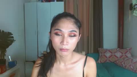 angela online show from February 24, 2025, 3:33 am