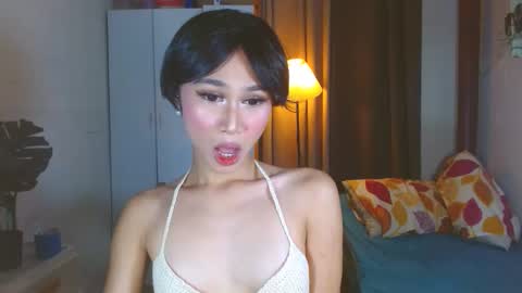 angela online show from October 6, 2025, 11:46 pm