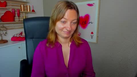 Angela online show from June 11, 2026, 6:11 am