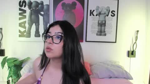 Angela  online show from May 11, 2026, 10:51 pm