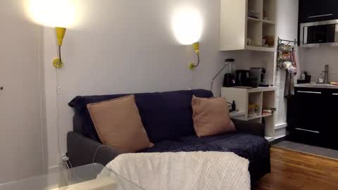 Snapshot of angeladarkk chatting on January 22, 2025, 11:53 pm Angela online show from January 22, 2025, 11:53 pm