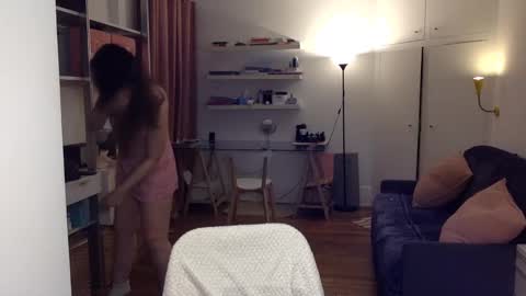 Snapshot of angeladarkk chatting on January 23, 2025, 11:15 pm Angela online show from January 23, 2025, 11:15 pm