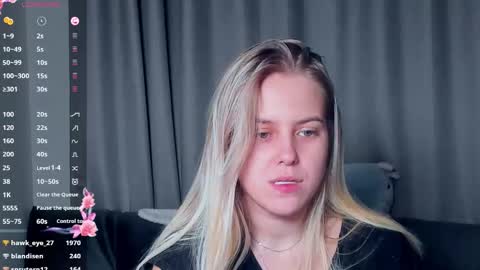 Darsi Anty online show from November 10, 2025, 2:49 pm