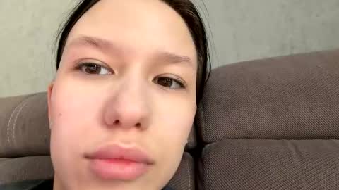 AngelaXSmile online show from March 22, 2026, 6:50 am