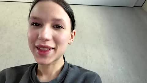 AngelaXSmile online show from March 23, 2026, 8:18 am