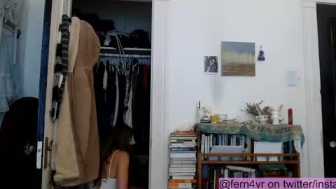 Fern4Ever online show from June 9, 2026, 8:09 pm