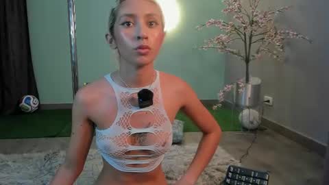 AngelBae  online show from June 11, 2026, 12:32 am
