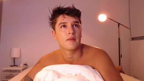 Angel online show from November 11, 2025, 1:05 am