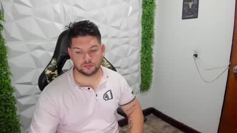 Snapshot of angelcute3 chatting on January 30, 2025, 1:33 am angel online show from January 30, 2025, 1:33 am