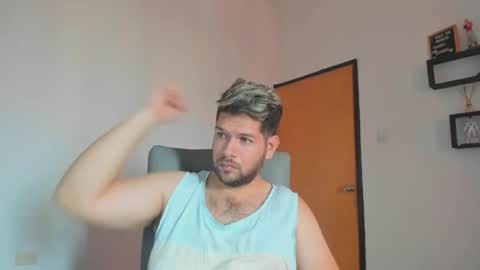 Snapshot of angelcute3 chatting on September 22, 2025, 2:08 pm angel online show from September 22, 2025, 2:08 pm