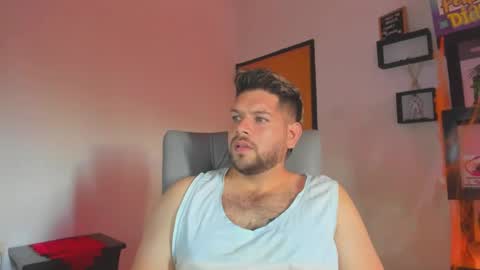 Snapshot of angelcute3 chatting on October 25, 2025, 3:29 pm angel online show from October 25, 2025, 3:29 pm