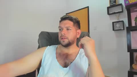 Snapshot of angelcute3 chatting on November 1, 2025, 1:35 pm angel online show from November 1, 2025, 1:35 pm