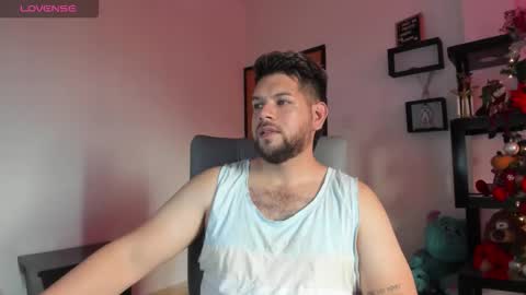 Snapshot of angelcute3 chatting on November 21, 2025, 4:38 pm angel online show from November 21, 2025, 4:38 pm