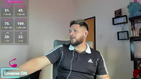 Snapshot of angelcute3 chatting on January 7, 2026, 2:52 pm angel online show from January 7, 2026, 2:52 pm