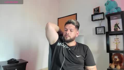 Snapshot of angelcute3 chatting on January 10, 2026, 3:25 pm angel online show from January 10, 2026, 3:25 pm