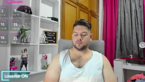 Snapshot of angelcute3 chatting on February 20, 2026, 11:32 am angel online show from February 20, 2026, 11:32 am