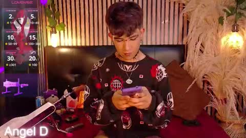 Angel dust online show from March 26, 2026, 3:01 am