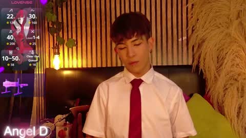 Angel dust online show from April 3, 2026, 2:53 am