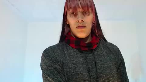 Snapshot of angele_johnson chatting on October 15, 2025, 7:47 pm angele online show from October 15, 2025, 7:47 pm