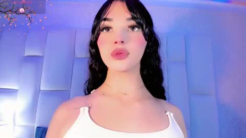 angeles_bust online show from September 23, 2025, 8:23 pm