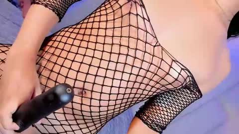 angeles_bust online show from October 10, 2025, 9:03 pm