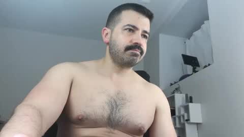 Angel Fusco online show from April 1, 2026, 5:08 am