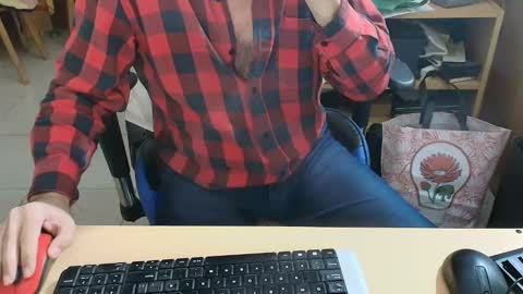 angelgarcia269 online show from May 16, 2026, 12:51 am