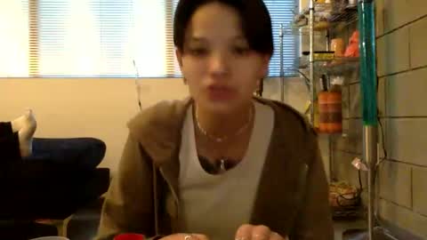 angelia01m online show from February 3, 2026, 12:09 am