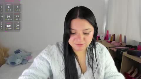 Snapshot of angelic_cat_ chatting on September 17, 2025, 5:14 pm   online show from September 17, 2025, 5:14 pm