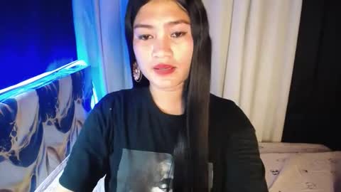 Snapshot of angelic_girlxx chatting on October 27, 2025, 5:00 am Angie online show from October 27, 2025, 5:00 am
