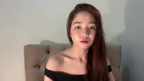 angelic_slutt online show from July 12, 2026, 9:55 am