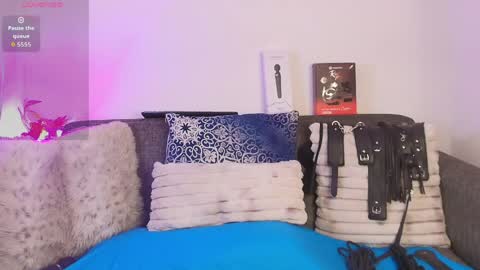 Snapshot of angelica_mature49 chatting on May 4, 2026, 2:29 am Angelica online show from May 4, 2026, 2:29 am