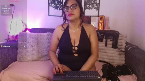 Snapshot of angelica_mature49 chatting on May 9, 2026, 4:50 am Angelica online show from May 9, 2026, 4:50 am