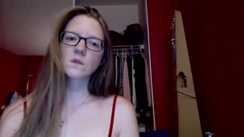 AngelicAngel online show from October 9, 2025, 6:33 am