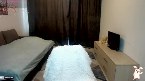 Angelica online show from February 15, 2026, 1:31 pm