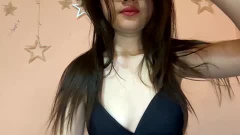 Snapshot of angelicfloryn chatting on February 25, 2025, 6:03 am Angelic florym online show from February 25, 2025, 6:03 am