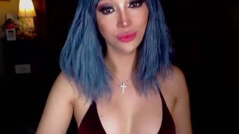 MS. AMALIA online show from February 20, 2025, 1:08 pm