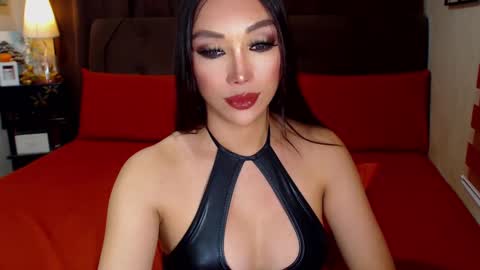 MS. AMALIA online show from March 10, 2025, 12:59 pm