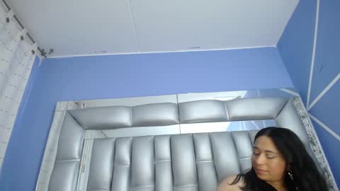 Snapshot of angelina_ny chatting on December 14, 2024, 1:39 am    ANGELINA    online show from December 14, 2024, 1:39 am