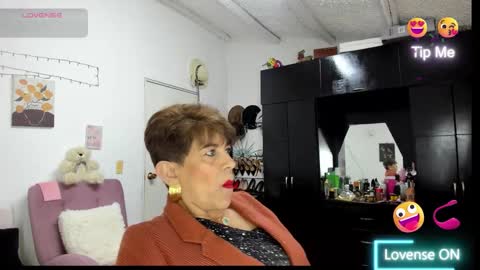 Angelina online show from November 28, 2025, 9:39 pm