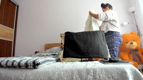 Angelina online show from January 31, 2025, 8:22 am