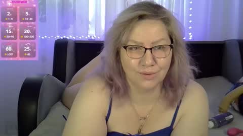 AngelinaGlam online show from October 12, 2025, 10:58 am