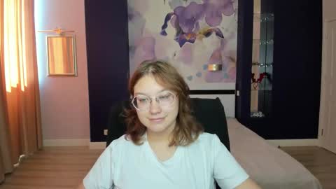 AngelinaLow online show from September 27, 2025, 11:26 am