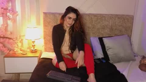 Snapshot of angelinarouse_ chatting on February 21, 2026, 4:57 am angelinarouse_ online show from February 21, 2026, 4:57 am