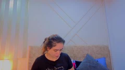 angelinarouse_ online show from April 3, 2026, 12:41 am