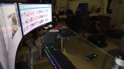 Angel online show from September 23, 2025, 3:26 pm