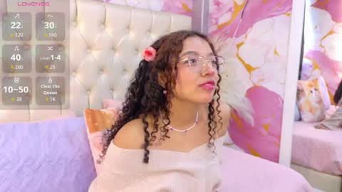 angeline_scot online show from June 6, 2026, 12:32 pm