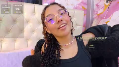 angeline_scot online show from June 9, 2026, 12:17 pm